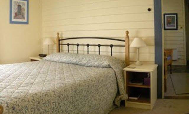 Ross B&B Accommodation Buitenkant foto